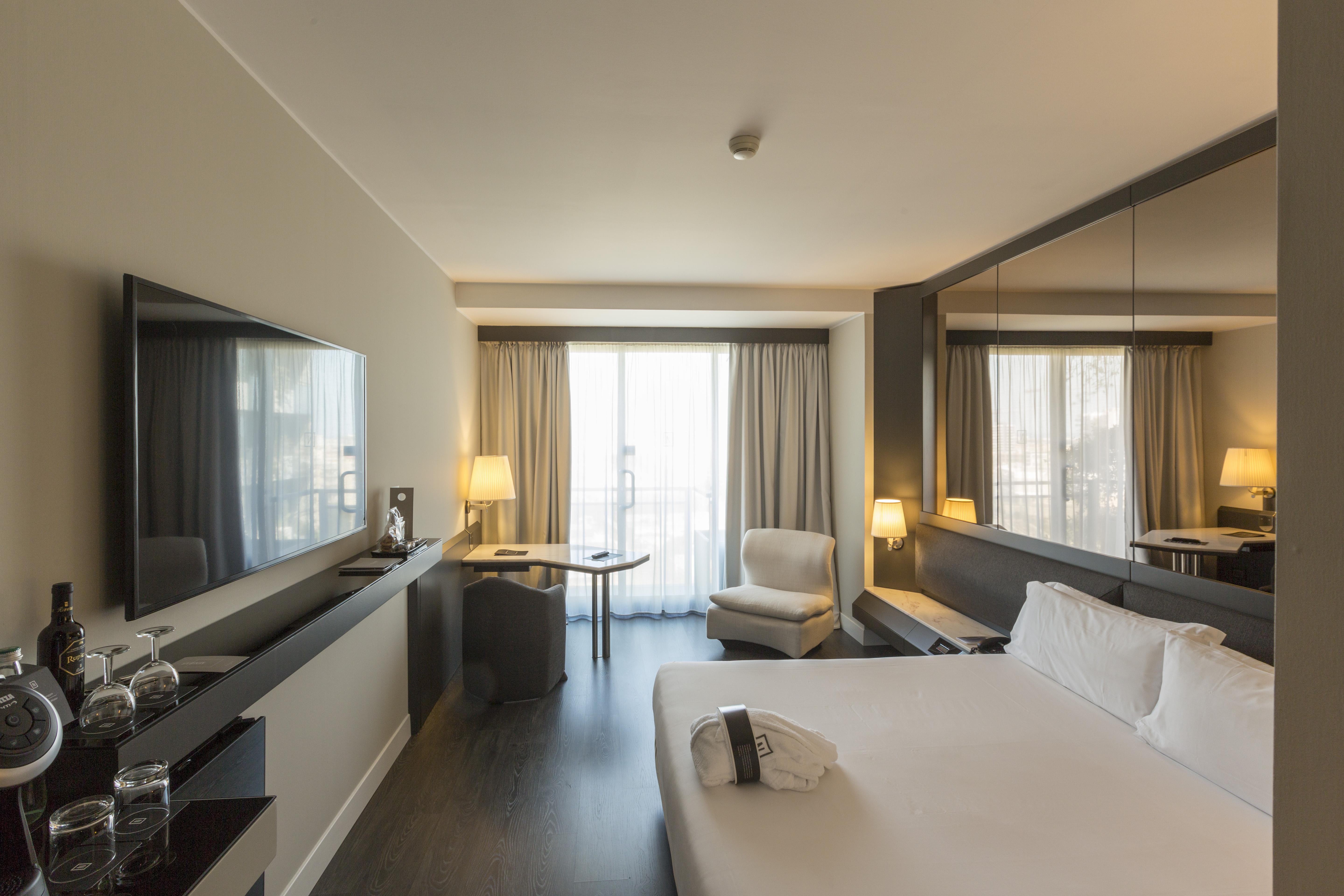 The Nicolaus Hotel บารี ภายนอก รูปภาพ